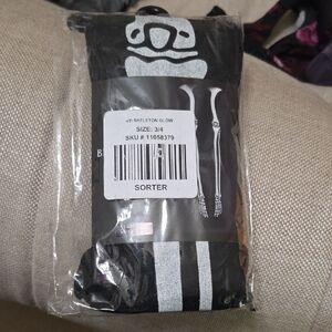 Hot Topic Black and White Skeleton Glow Socks